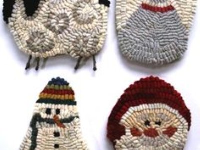 Handmade Christmas: Rug Hooking