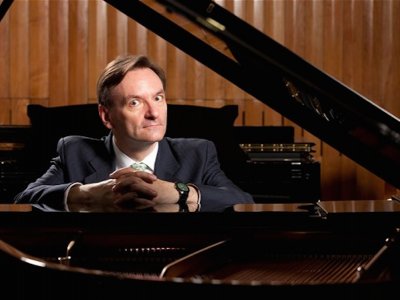 Stephen Hough in Conversation