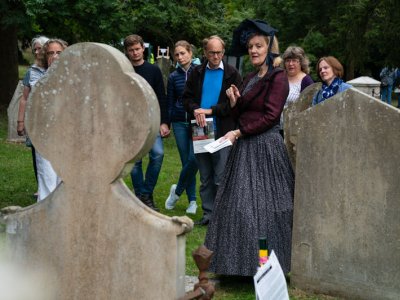 Tour of Victorian Cemetery with the Countess of Bridgewater