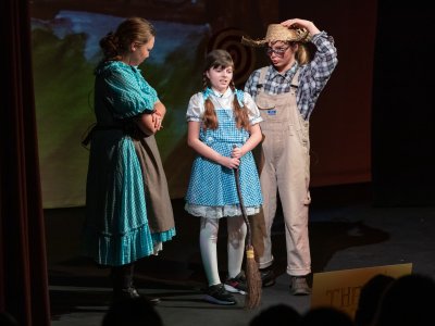 Volunteer Theatre Workshop Assistants