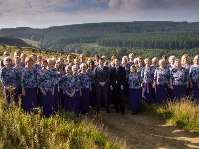 Christmas Singing at Holmfirth Co-op Store