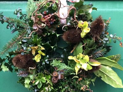 Festive Wreath Making @ Bagshaw Museum