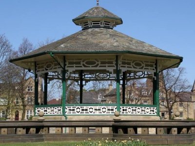 Hade Edge Band in Greenhead Park