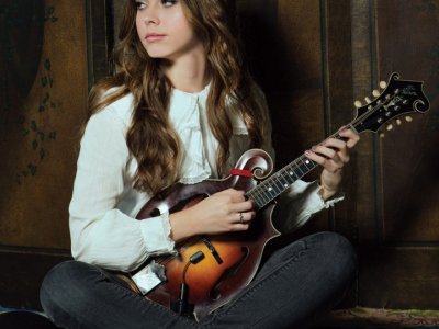 *SOLD OUT* Sierra Hull in concert at Hepworth Village Hall