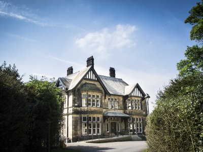 Tours of Cliffe House, Sheplely