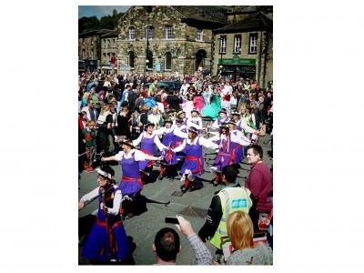 Volunteer with Holmfirth Festival of Folk and get involved