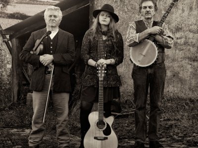 Brixham Folk Club presents 'Appaloosas'