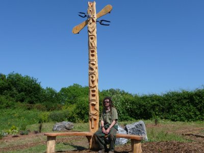 Fort Apache Totem pole carve