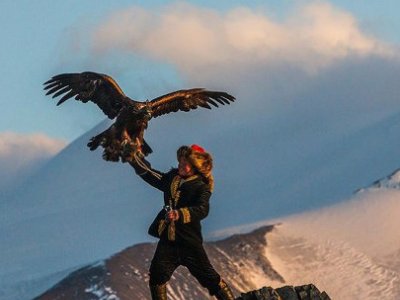 The Eagle Huntress [U]