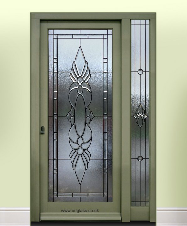 Bevelled glass door by onglass.co.uk