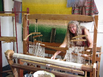 Noni Mackenzie, weaver